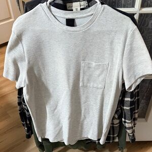 H&M Light Gray Short Sleeve Pocket T-Shirt
